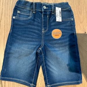 NWT Boys Denim Stretch Shorts 5T The Children’s Place